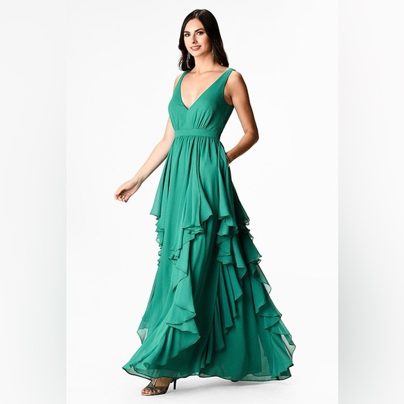 Forest Green Chiffon Dress with Layers - Picture 13 of 16